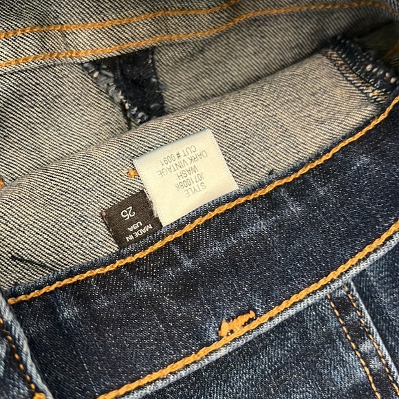 NWOT! Veronica Beard Jeans! Vintage Style Flared Cut! Size 25 - Picture 3 of 6